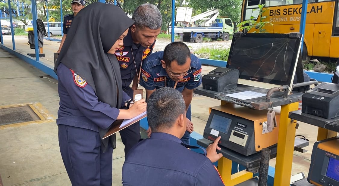 Puluhan Petugas Uji KIR dan Uji Type Gaet Sertifikat Kompetensi dari Kemenhub 1 IMG-20231203-WA0060
