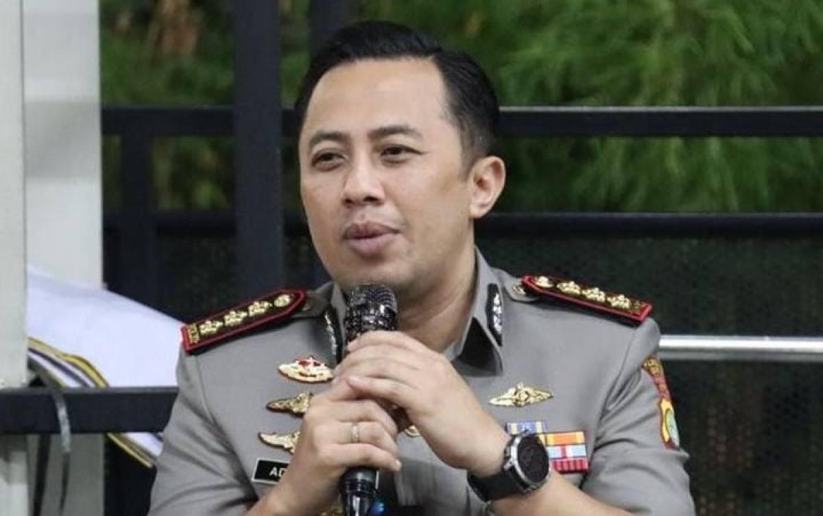 Kapolri Kukuhkan Kombes Ade Ari Syam Jadi Jubir Polda Metro Jaya 1 IMG-20231229-WA0006