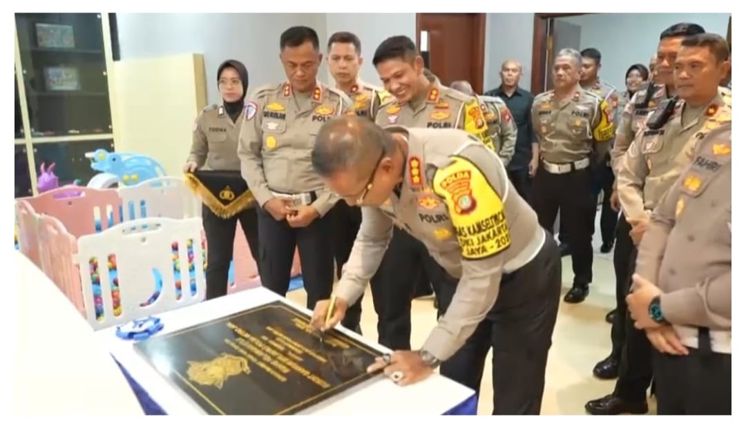 Optimalkan Pelayanan Buat Masyarakat, Subdit Gakkum Polda Metro Jaya Buka Ruang Layanan Tilang ETLE di Samsat 1 IMG-20250109-WA0027
