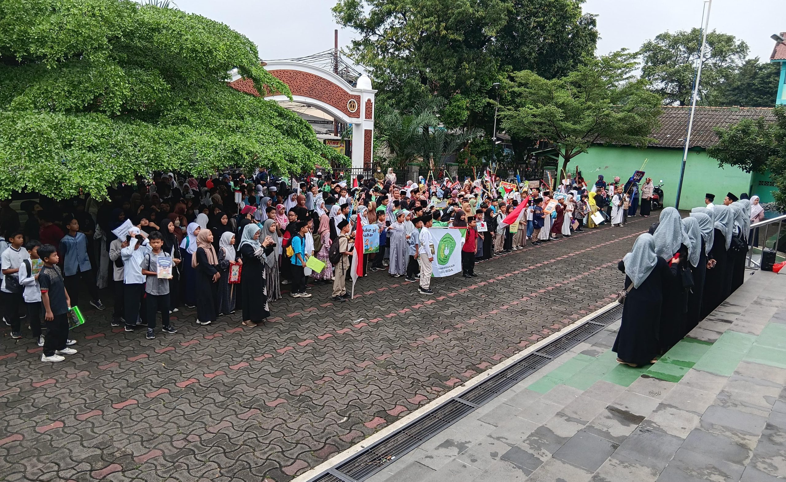 SAMBUT BULAN SUCI RAMADHAN, MADRASAH IBTIDAIYAH SYAMSUL HUDA GELAR PAWAI 1 IMG-20250226-WA0017