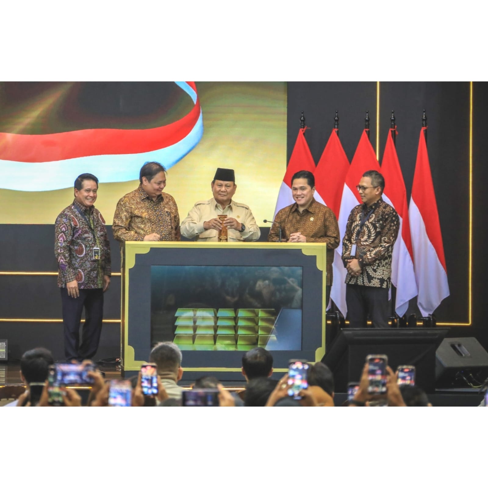 Presiden Prabowo Resmikan Layanan Bank Emas Pegadaian, BRI Group Semakin Optimis Perkuat Ekonomi Nasional 1 IMG-20250226-WA0029