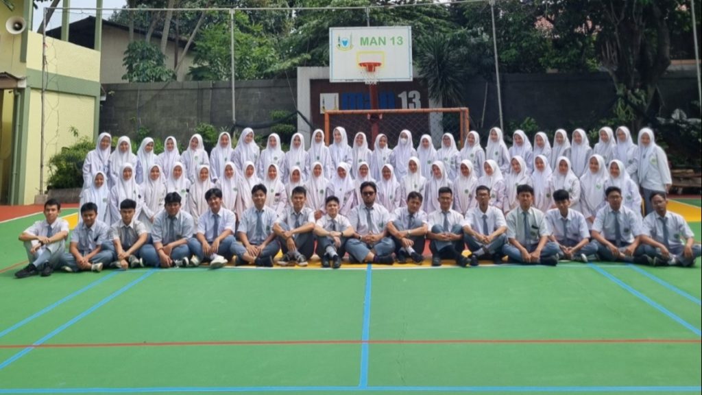 Melalui SNBP 2025, Puluhan Siswa MAN 13 Jakarta Melenggang ke Perguruan Tinggi Favorit 1 1744807724