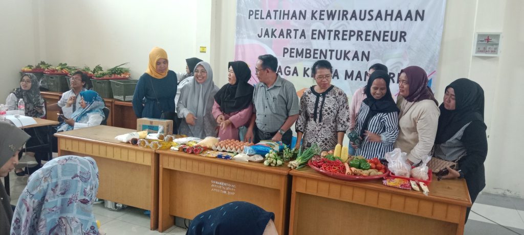Sudin Nakertransgi Jakarta Utara Gelar Pelatihan Kuliner 1 IMG-20250423-WA0040