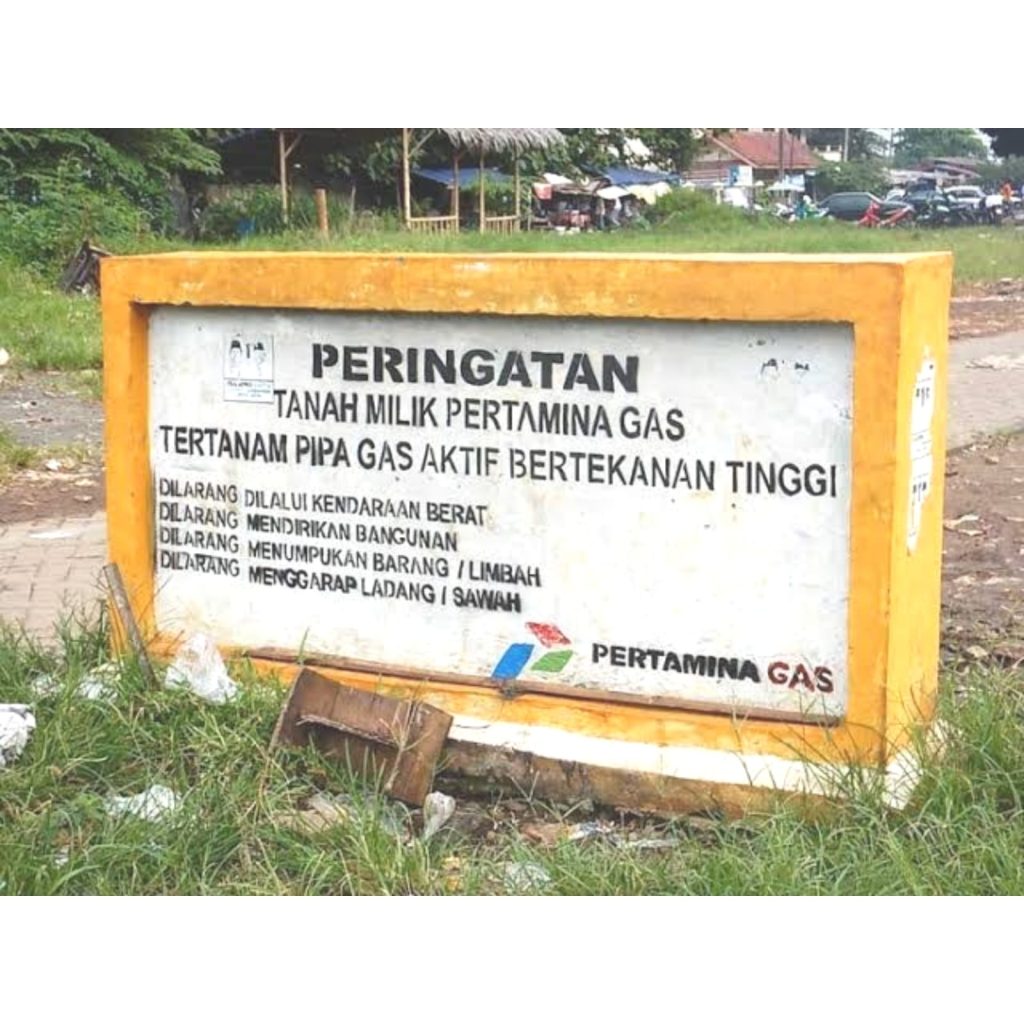 Aktivis: Lahan Pipa Pertagas Jalan Juanda Jadi Komersil, Diduga Hasil Sewa Bilboard dan Bangli Mengalir ke Oknum Pengawas 1 IMG-20250618-WA0021